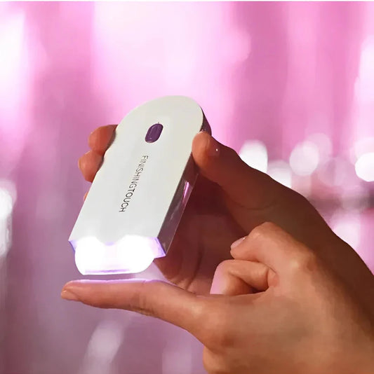 Epilator cu laser Venus — îndepărtează părul de la rădăcină și îți protejează pielea.